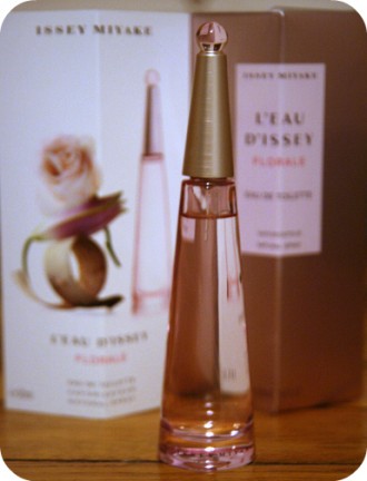 l'eau d'issey florale,issey miyake